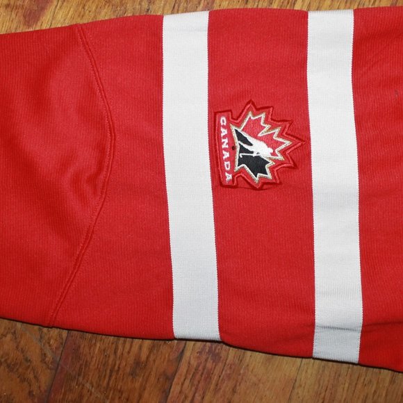 2010 Nike Team Canada #61 Rick Nash Olympic Home Jersey + Scarf - Picture 7 of 15